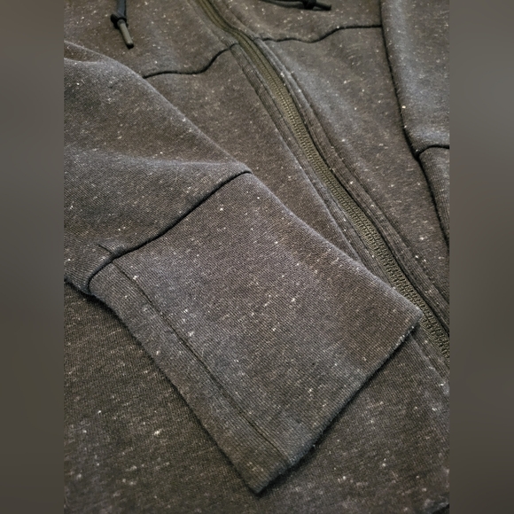 Adidas women's zip up Hoodie size XS - Picture 3 of 6